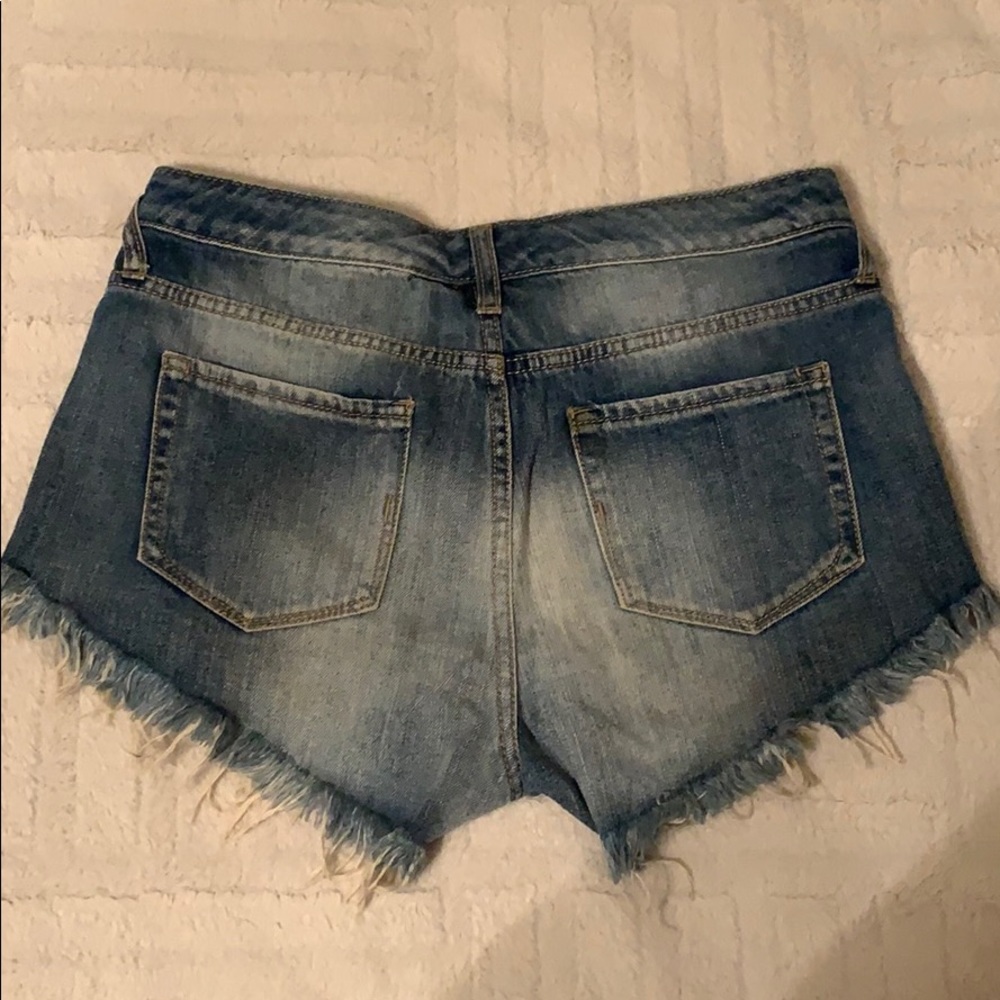 High Rise Denim Shorts - Picture 3 of 3